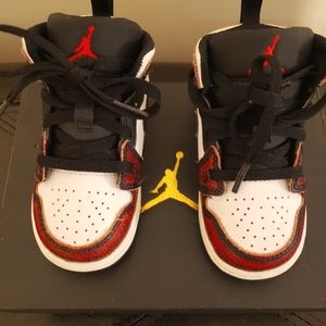 Nike Sneakers (Toddler)